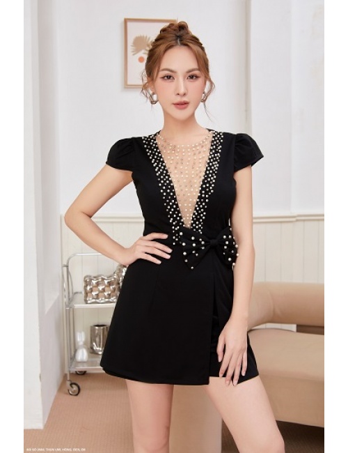 Bộ Ngắn Tay Dún Bèo Đính Hạt Lai Áo Và Cổ Áo - 2660