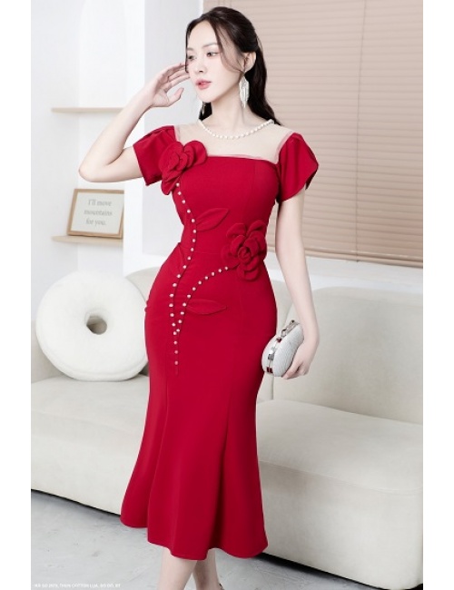 Đầm Cổ Vuông Thân Kết Cườm Đính Hoa Hồng Một Bên Ngực Và Eo - 2679