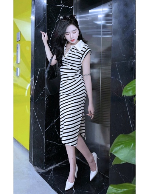 Đầm Ôm Sang Trọng - 2681