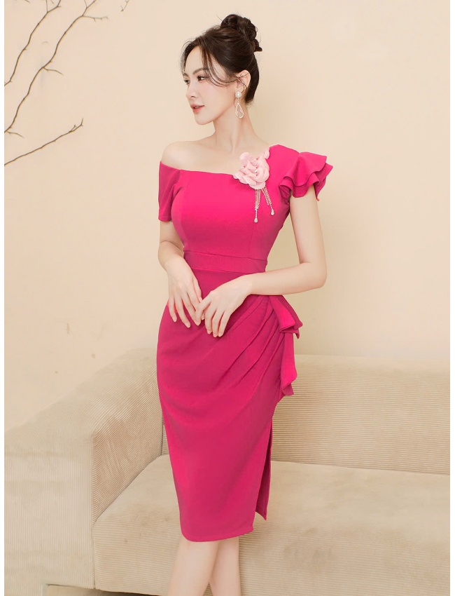 Đầm Ôm Cổ Xéo Dún Eo Ngực Đính Hoa Hồng - 2719