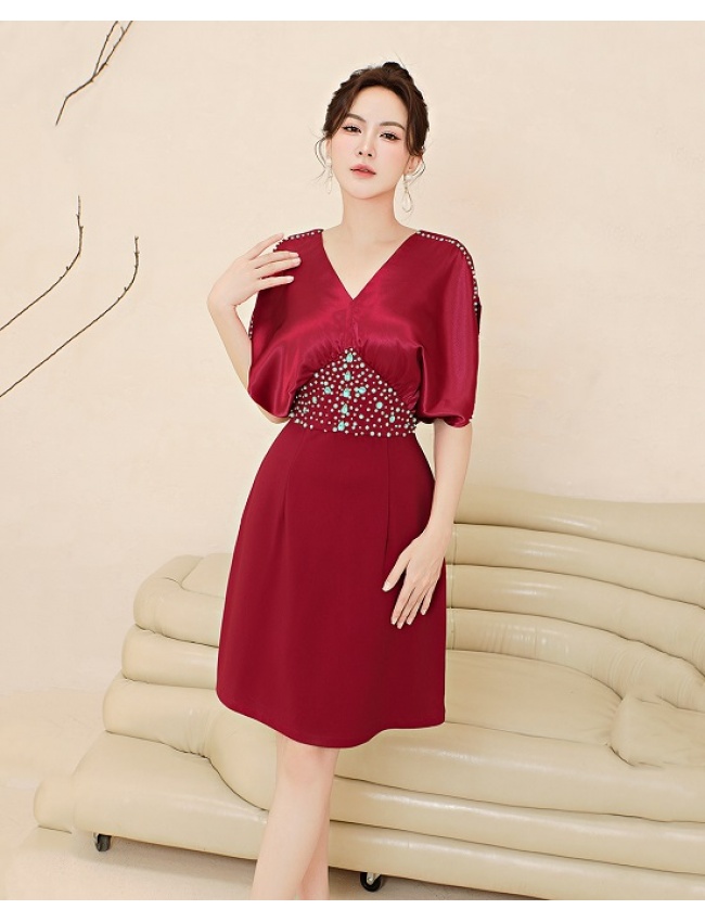 Đầm Dơi Cổ Tim Đính Hạt Pha Lê Lấp Lánh - 2721