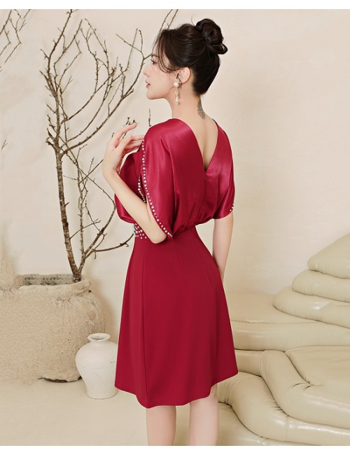Đầm Dơi Cổ Tim Đính Hạt Pha Lê Lấp Lánh - 2721
