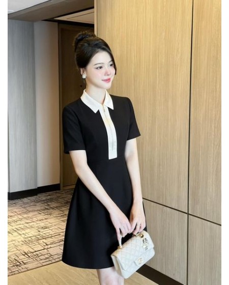 Đầm Đen Thanh Lịch Phối Cổ SơMi - 9034