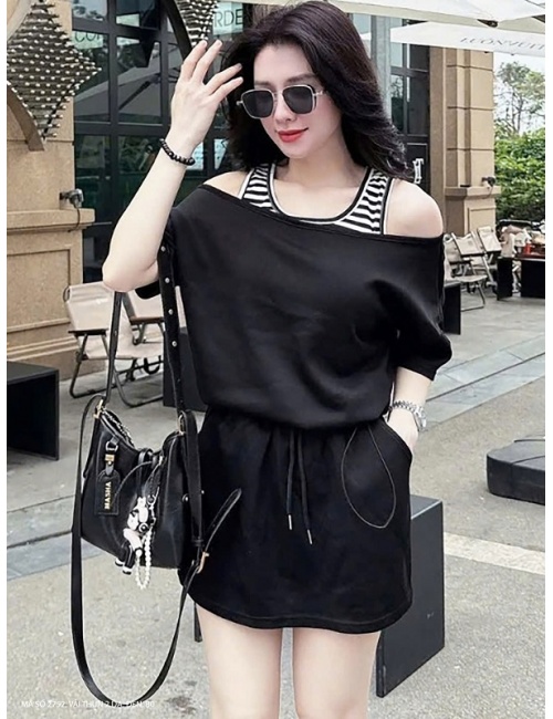 Bộ Áo Và Váy Lót Áo Sọc - 2752