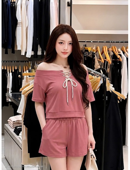 Bộ Áo Và Quần Ngắn Cột Dây Nơ Cổ - 2769