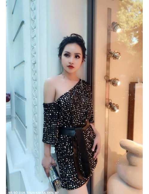 Đầm Kim Sa Suông Tay Lở Cổ Xéo - 2328