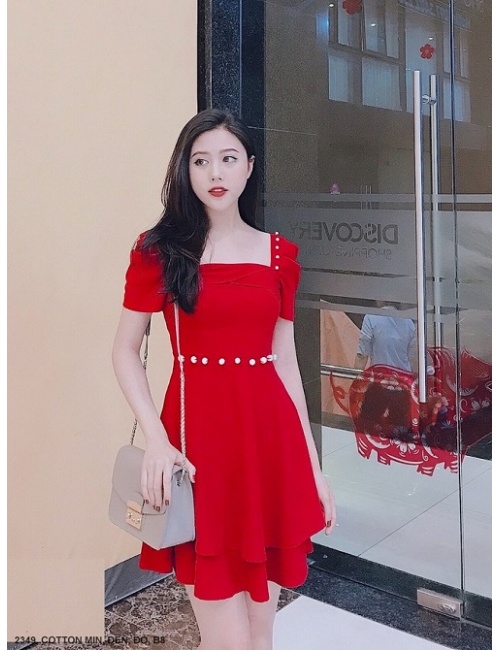Đầm Cổ Vuông Tay Ngắn Kết Cườm Eo Vào Vòng Vai - 2349