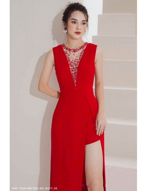 Đầm Cổ Tim Sâu Lai Xẻ Cao Có Quần Short Bên Trong - 2356
