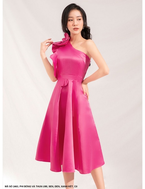 Đầm Xòe Cổ Xéo Vai Đính Hoa Lớn - 2463