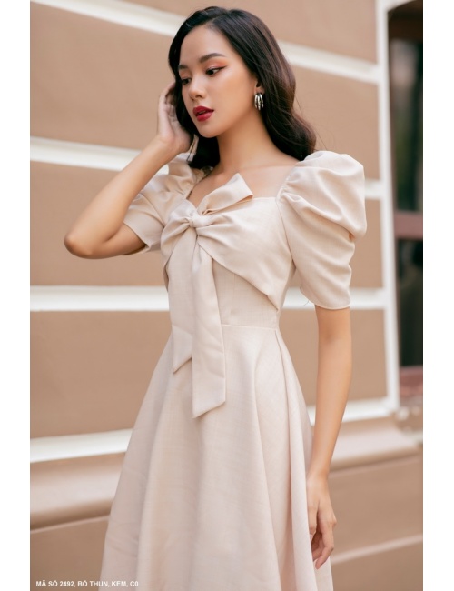 Đầm Xòe Tay Ngắn Phồng Thắt Nơ Trước Ngực - 2492