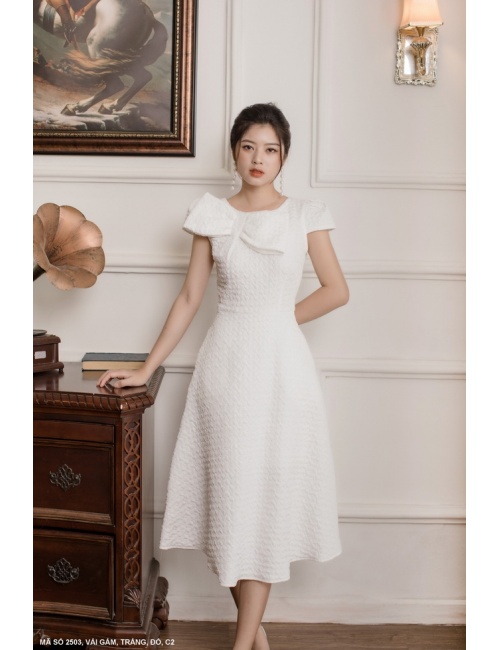 Đầm Gấm Cổ Thuyền Đính Nơ Cổ Sang Trọng - 2503