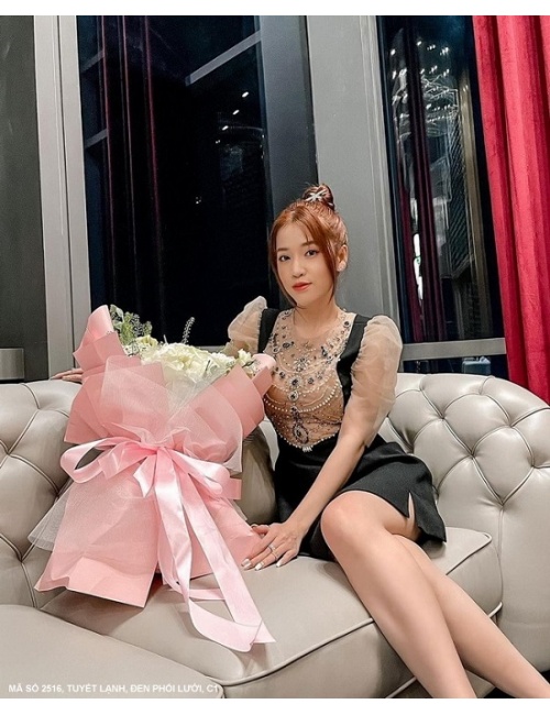 Đầm Tay Phùng Phối Lưới Kết Ngọc Trai - 2516