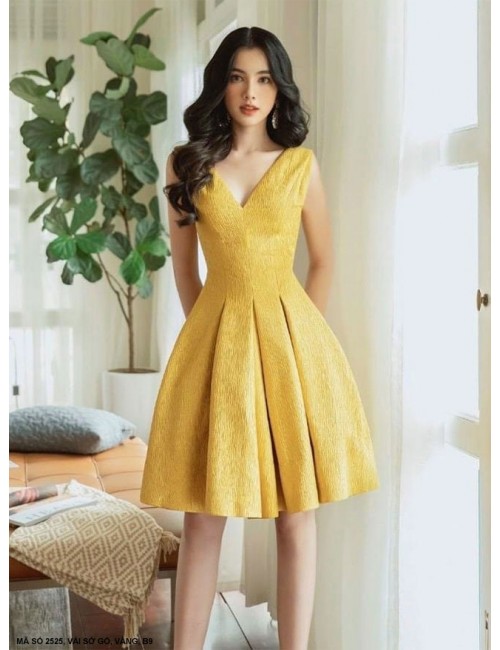 Đầm Xòe Cổ Tim Xinh Xắn - 2525