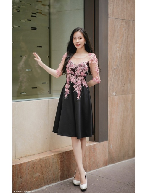 Đầm Trung Niên Phối Ren Hoa - 2576