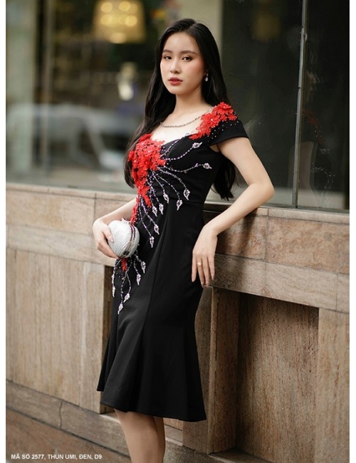 Đầm Trung Niên Phối Ren Hoa - 2577