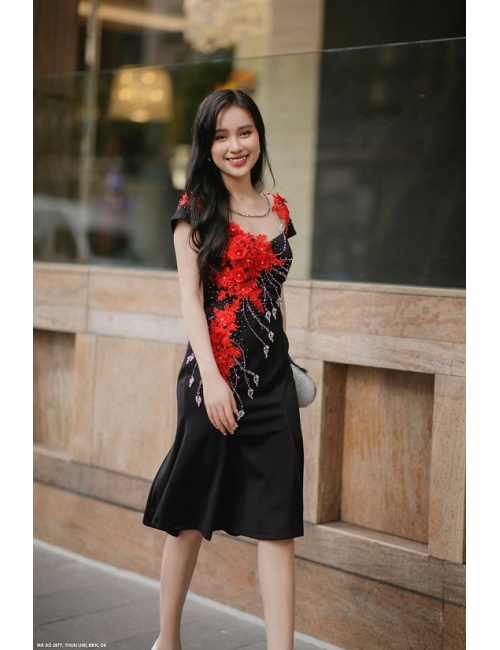 Đầm Trung Niên Phối Ren Hoa - 2577