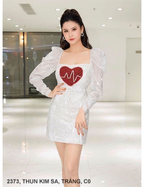 Đầm Tay Lở Cổ Vuông Thêu Trái Tim Trước Ngực - 2373
