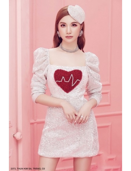 Đầm Tay Lở Cổ Vuông Thêu Trái Tim Trước Ngực - 2373