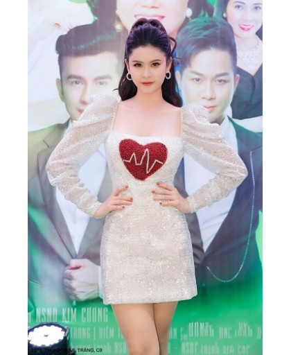 ĐẦM TAY LỞ CỔ VUÔNG THÊU TRÁI TIM TRƯỚC NGỰC - 2373
