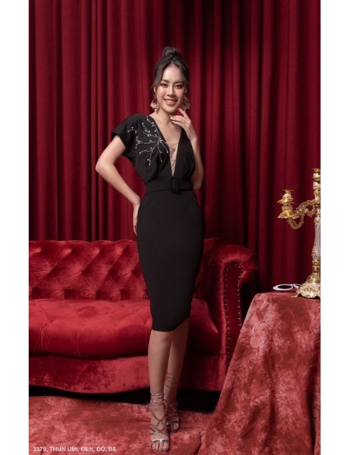 Đầm Ôm Sát Nách Cổ Tim Khoét Sâu - 2379
