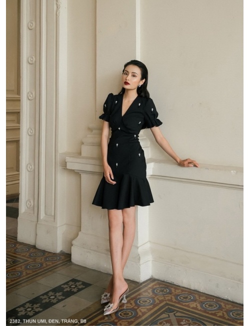 Đầm Cổ Tim Tay Ngắn Dún - 2382