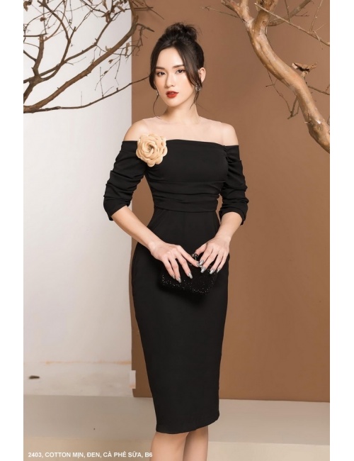 Đầm Ôm Cổ Ngang Phối Lưới - 2403