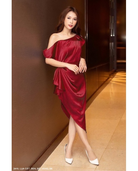 Đầm Bé Sam Lai Xéo Dún 1 Bên Eo Xinh Xắn - 2410