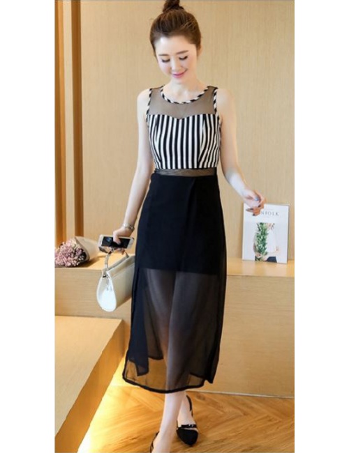Đầm Sọc Xẻ Đùi Phối Lưới - 150