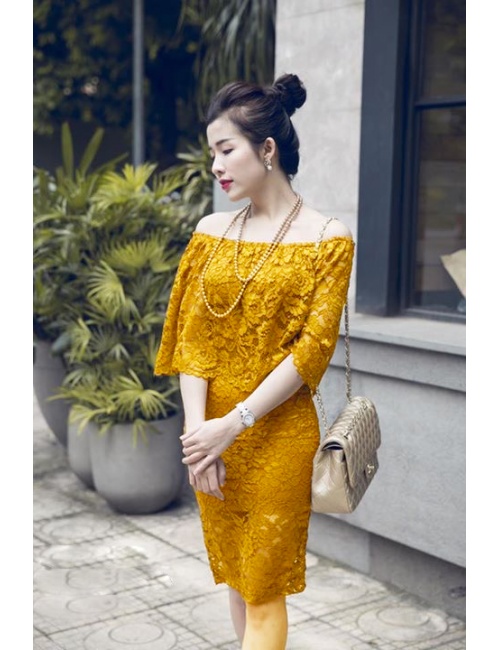 Đầm Ren Nhún Cổ Ngang Vai - 53