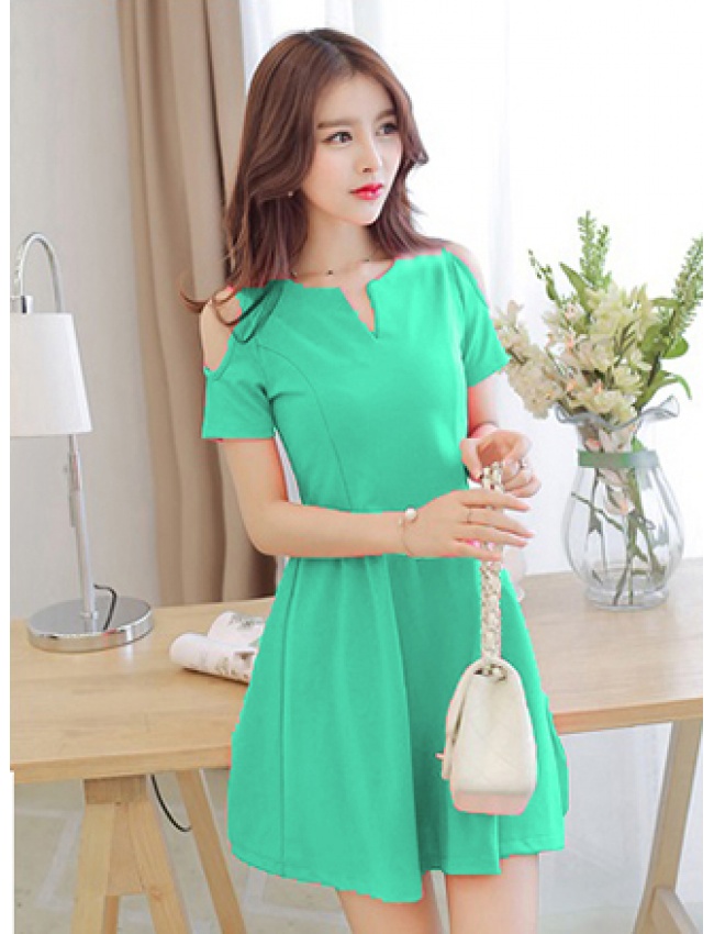 Đầm Cổ Xẻ V Vai Hở - 85