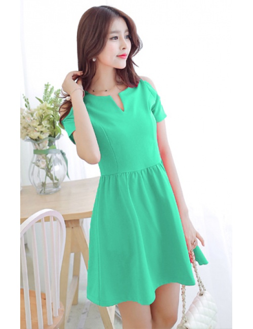 Đầm Cổ Xẻ V Vai Hở - 85
