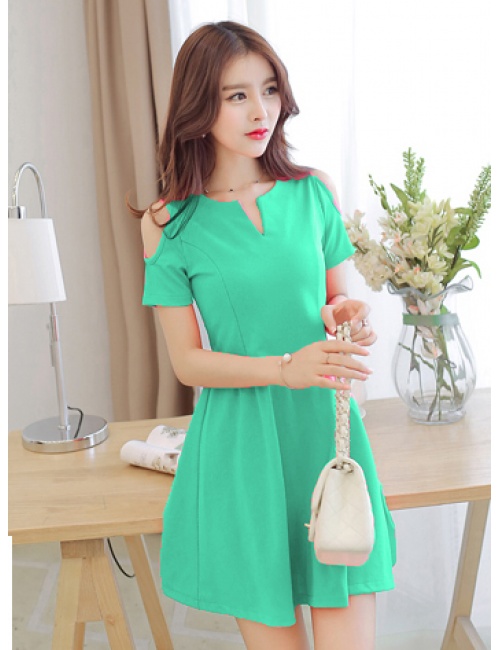 Đầm Cổ Xẻ V Vai Hở - 85