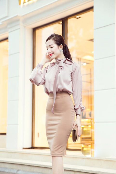 Bộ Áo Và Váy - 2018 - 2018 chụp thực tế tại Thời Trang Minh Ngọc