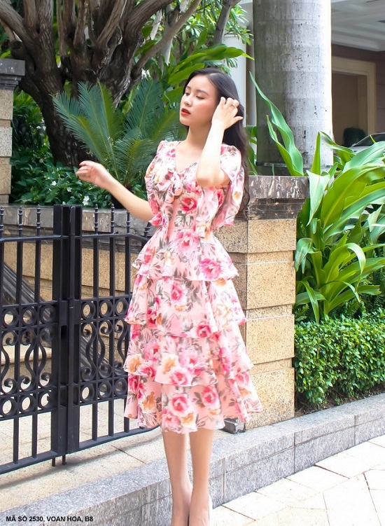 Đầm Hoa 5 Tầng Cột Nơ Trước Ngực - 2530