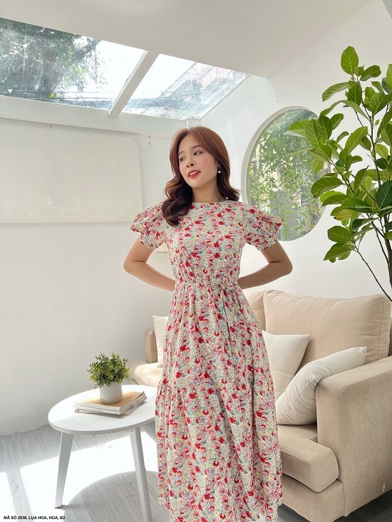 Đầm Maxi Tay Ngắn Phồng Cột Nơ Eo (2536) chụp thực tế - Thời Trang Minh Ngọc