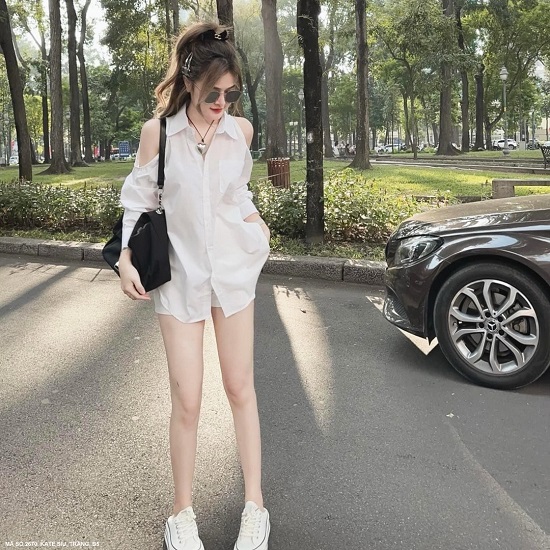 Bộ Ngắn Áo Sơ Mi Hở Vai Quyến Rũ - 2670 (2670) chụp thực tế - Thời Trang Minh Ngọc