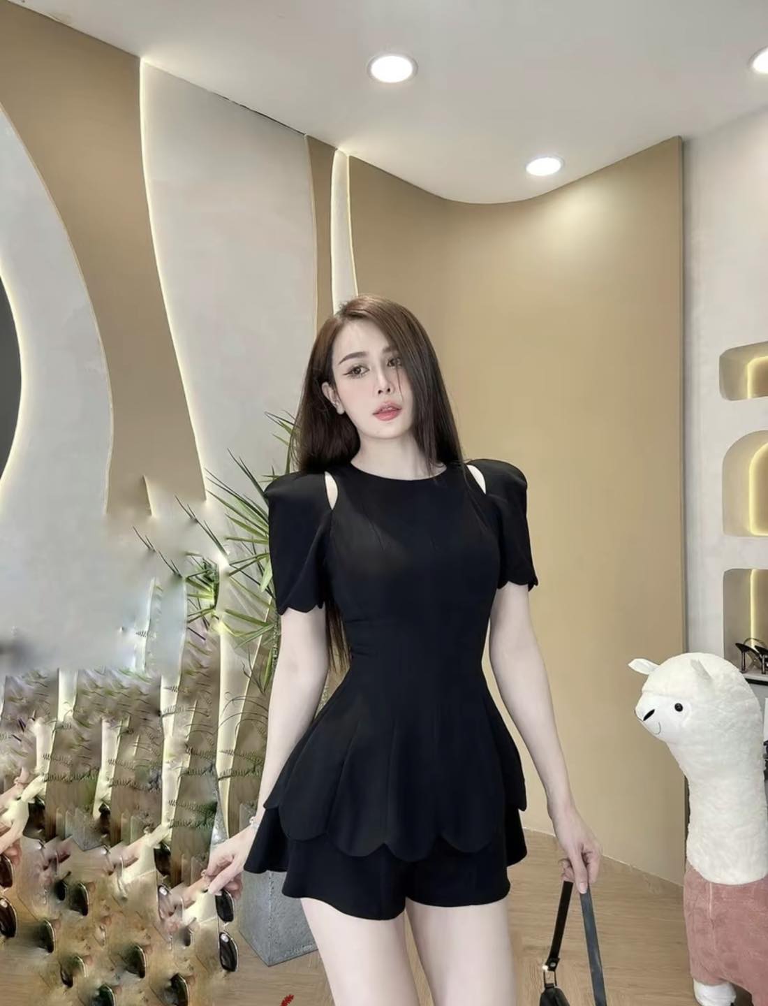 Set Bộ Khoét Vai Sang Trọng - 2715 (2715) chụp thực tế - Thời Trang Minh Ngọc