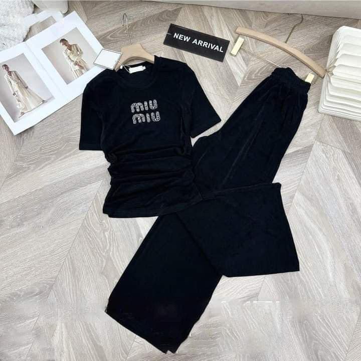 Sét Bộ Thun Đính Đá Miumiu Tay Ngắn Kèm Quần Suông Mịn Co Dãn Thoải Mái - Mã 9035 (9035) chụp thực tế - Thời Trang Minh Ngọc