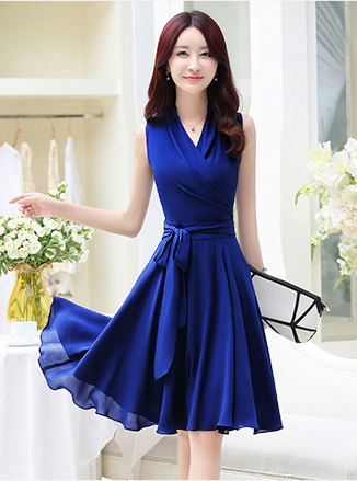 Đầm Cổ Chéo Thắt Nơ Eo Xinh Xắn - 38